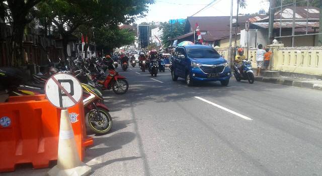 Tiga Jalan di Ambon Ini Akan Jadi Kawasan Bebas Parkir 