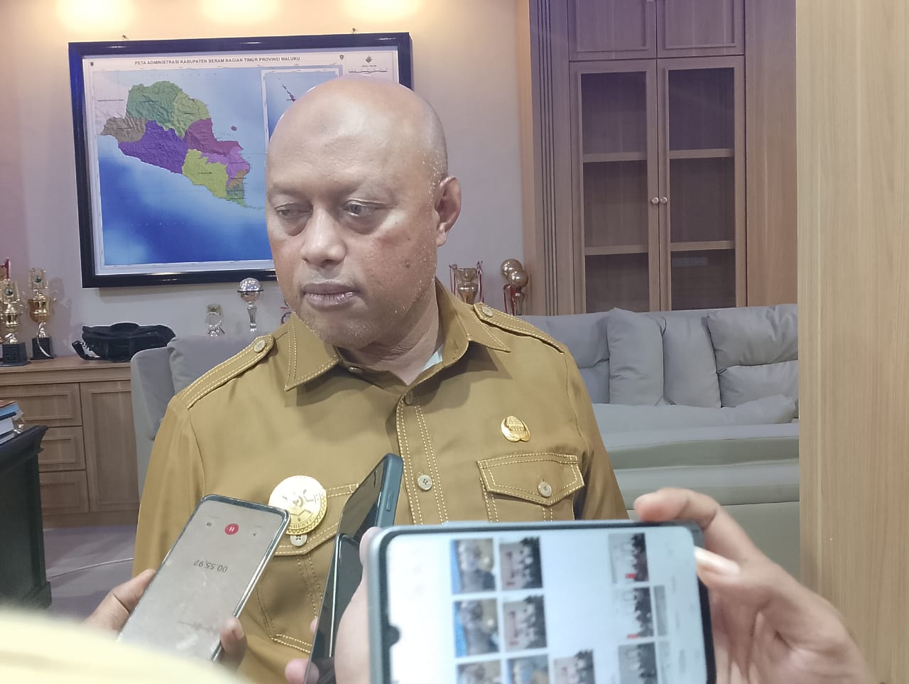 Acting Regent Exposes Reasons Why President Joko Widodo Delayed Arrival at SBT