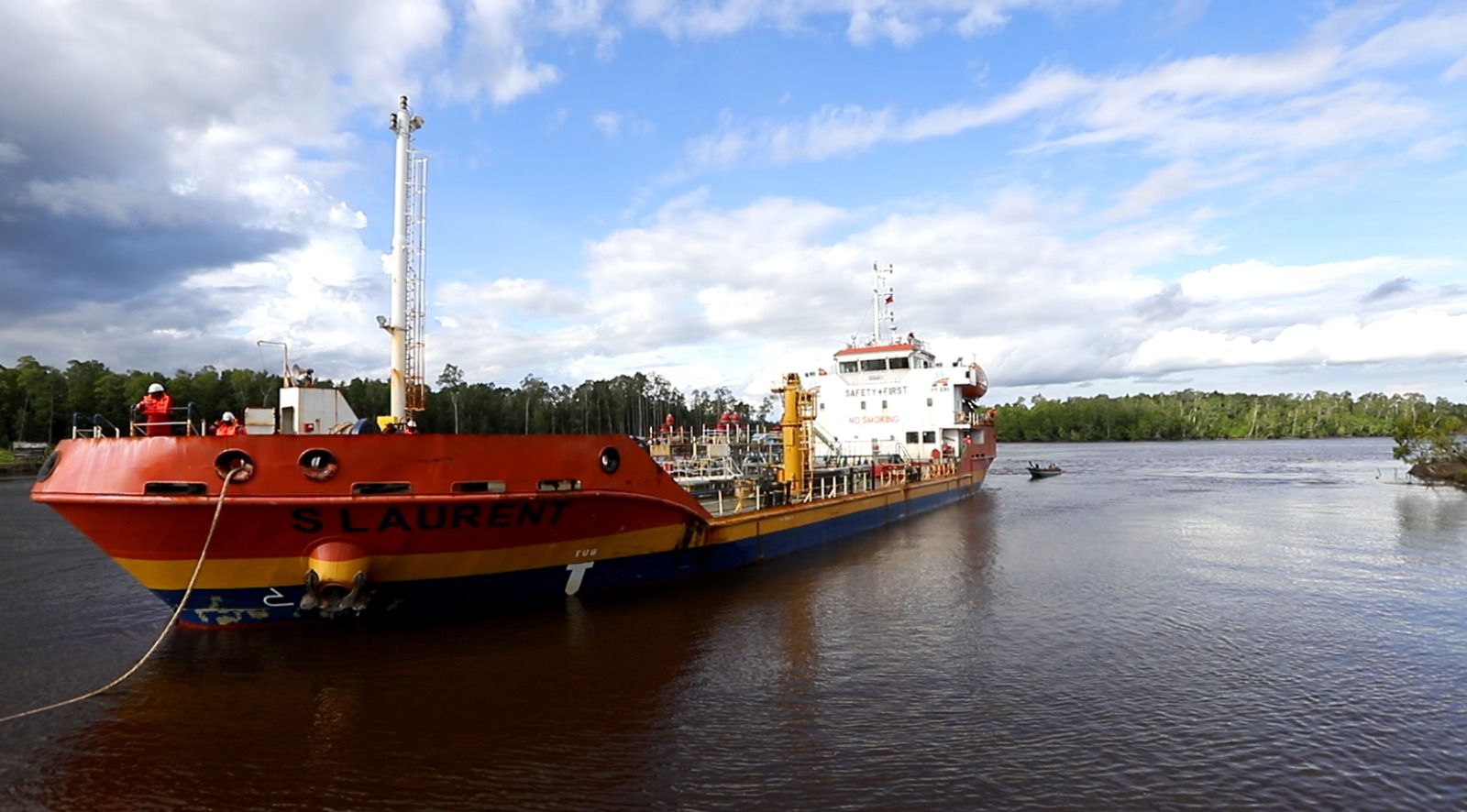 WhatsApp Image 2025-10-30 at 10.41.03